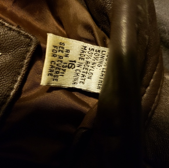 Valerie Steven's New Zealand Lambskin - Picture 5 of 6